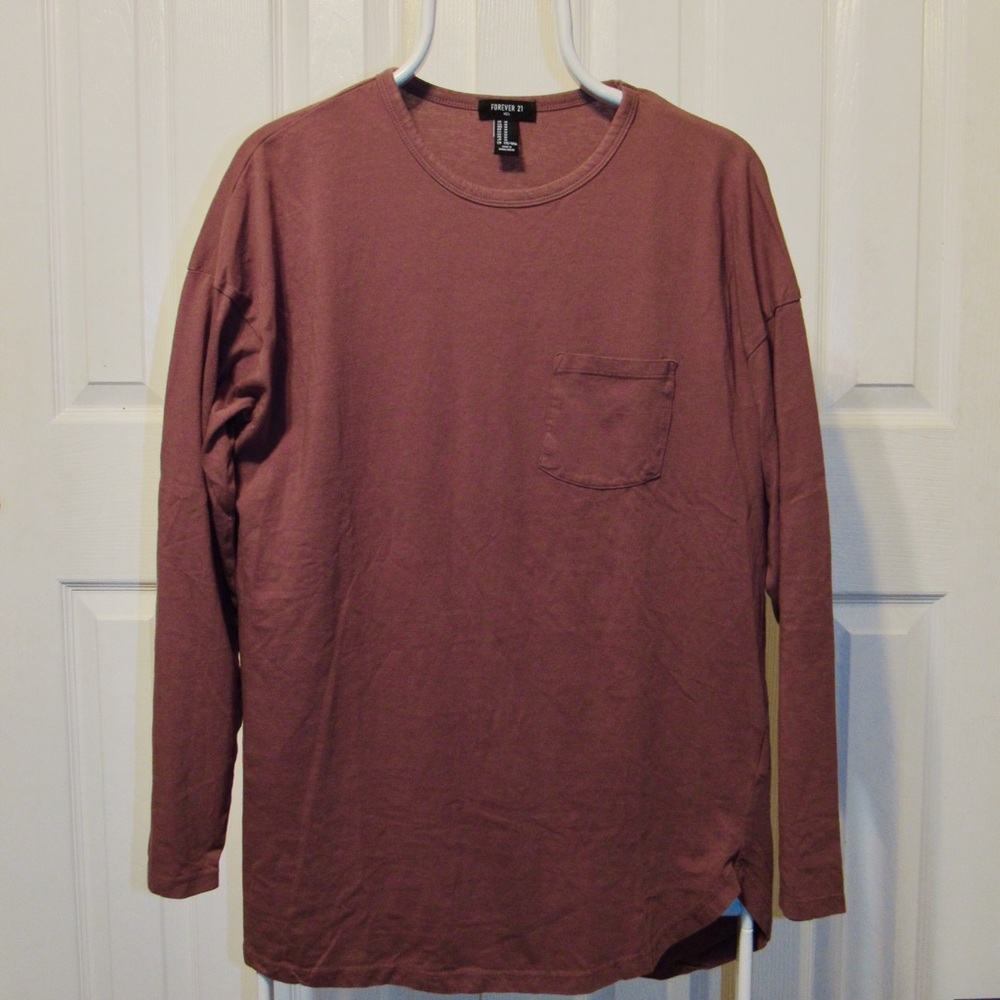 Forever21 Men's scallop fit long sleeve